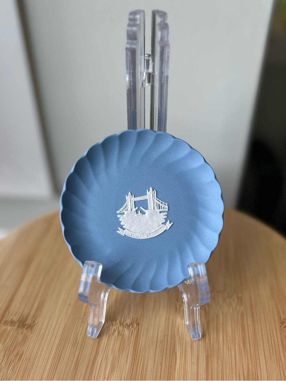 Wedgwood Blue Jasperware Small Decorative Dish w/Tower Bridge